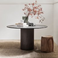 04.10.03_200x200_Vipp-494-495-Round-Table.webp