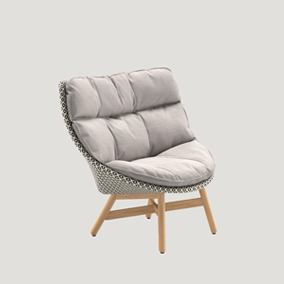 Sengfelder 05.02.04_66629990-MBrace-Wingchair.webp
