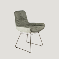 04.08.08_200x200_Freifrau-Leya-Armchair-Low-Stuhl.webp
