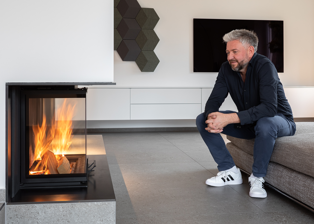 Sengfelder 05.17.02-Sengfelder-Schinharl-Kamin-Sengfelder-Einrichtung.webp