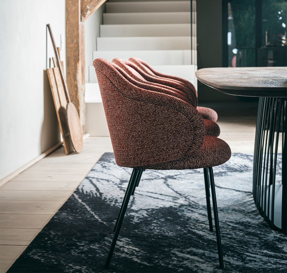 Sengfelder Freifrau - Stuhl Ona Curved Armchair