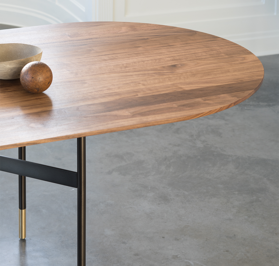 Sengfelder More - Tisch Harri Tisch (halbrund)