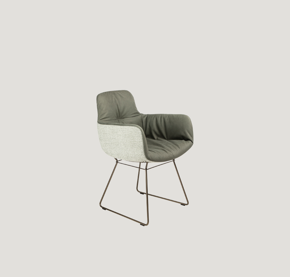 Sengfelder Freifrau - Stuhl Leya Armchair High