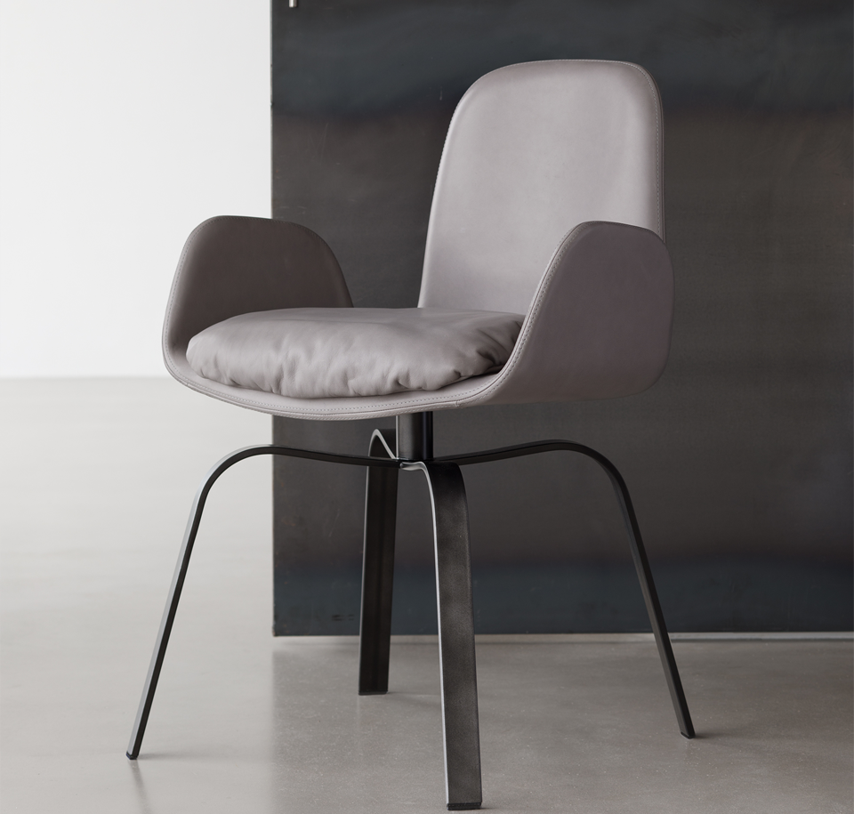 Sengfelder More - Armlehnstuhl Pec (mit drehbarem Gestell 