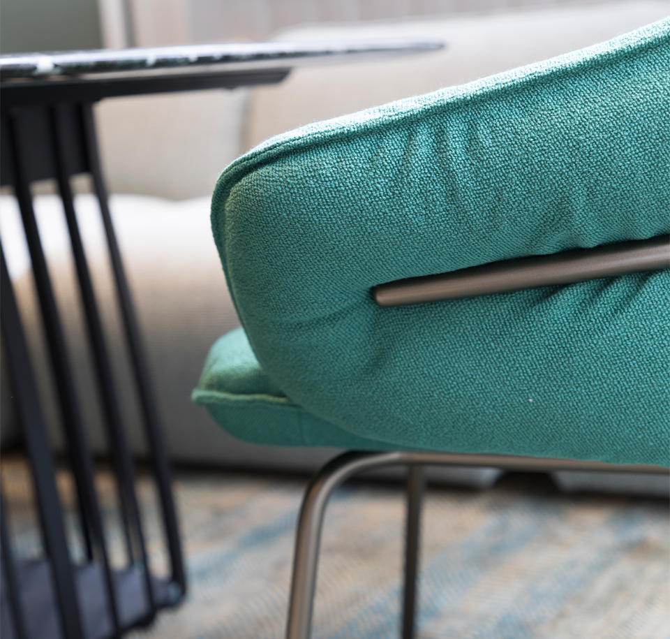 Sengfelder Freifrau - Stuhl Marie Armchair