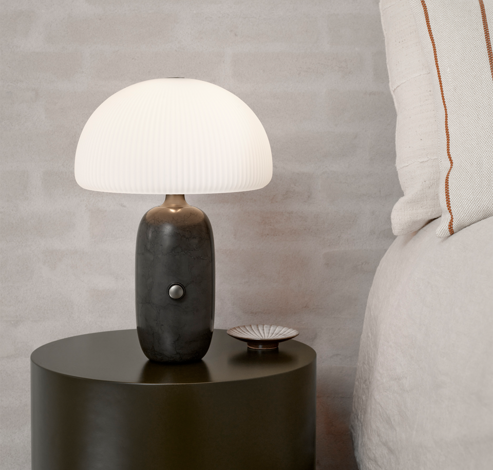 Sengfelder Vipp - Tischleuchte 591 Sculpture Table Lamp