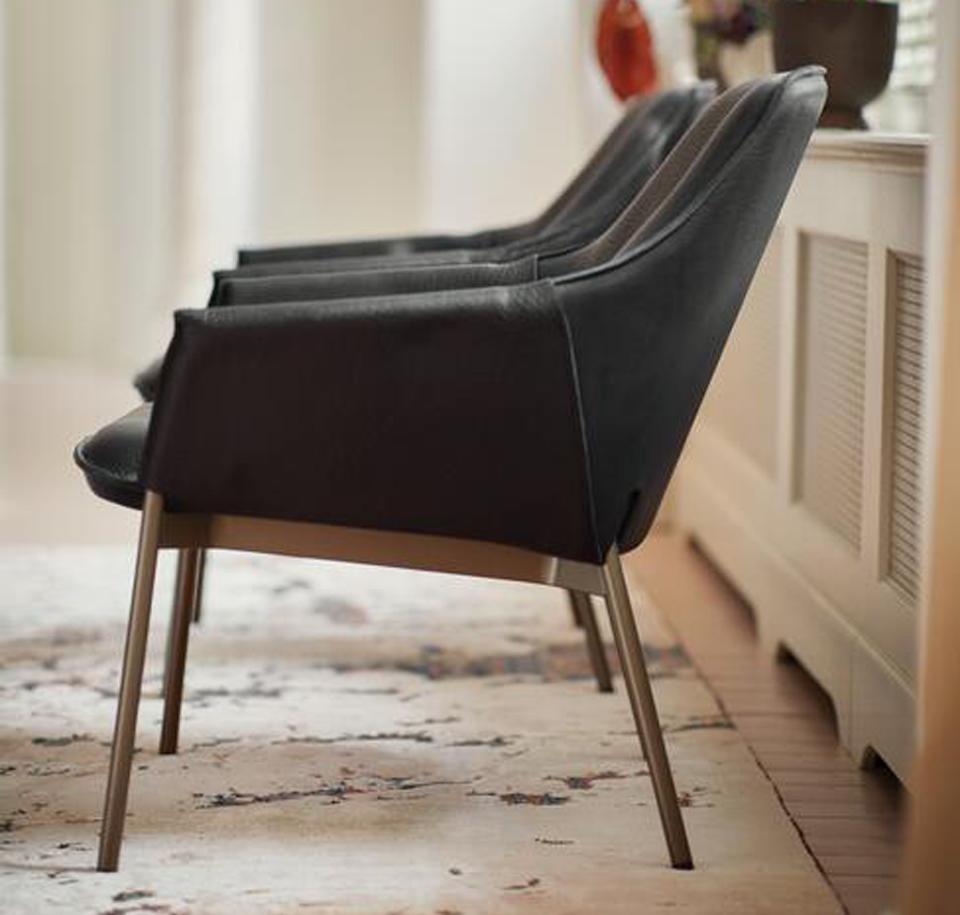Sengfelder Freifrau - Sessel Grace Lounge Chair Low (m. Hocker)