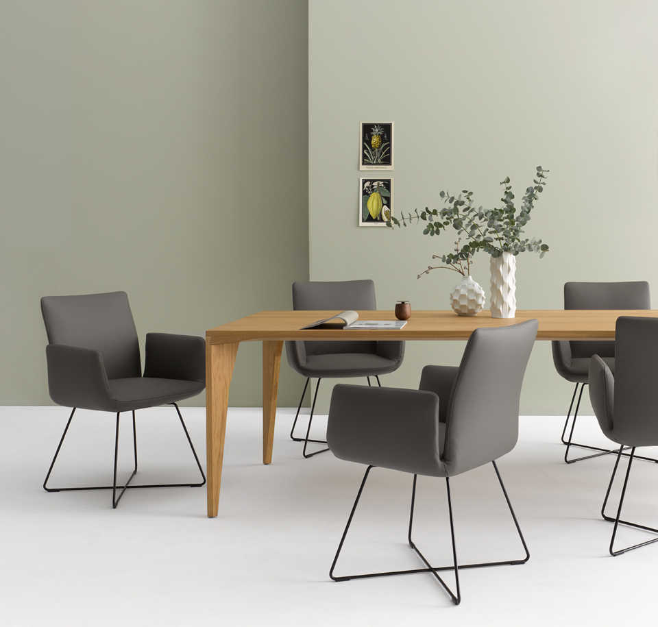 Sengfelder COR - Armlehnstuhl Jalis mit Drahtgestell