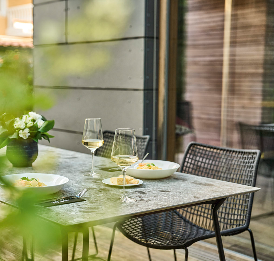 Sengfelder weishäupl - Outdoor-Tisch Slope