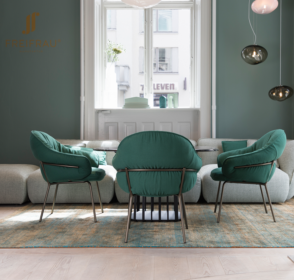 Sengfelder Freifrau - Stuhl Marie Armchair