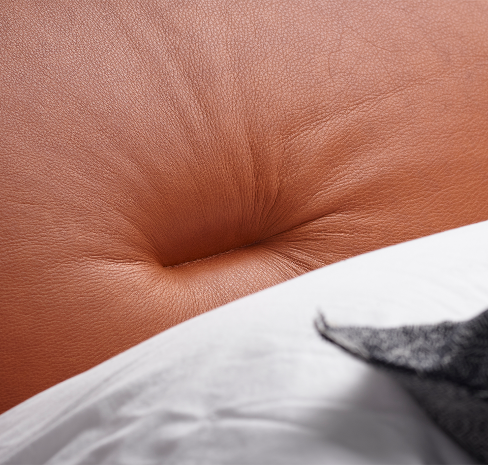 Sengfelder Möller Design - Bett Alva Eiche natur