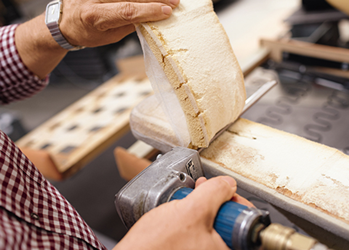 05.02.03_1200x858_Slider_1.2_COR-Reparieren-und-Instandsetzen.webp