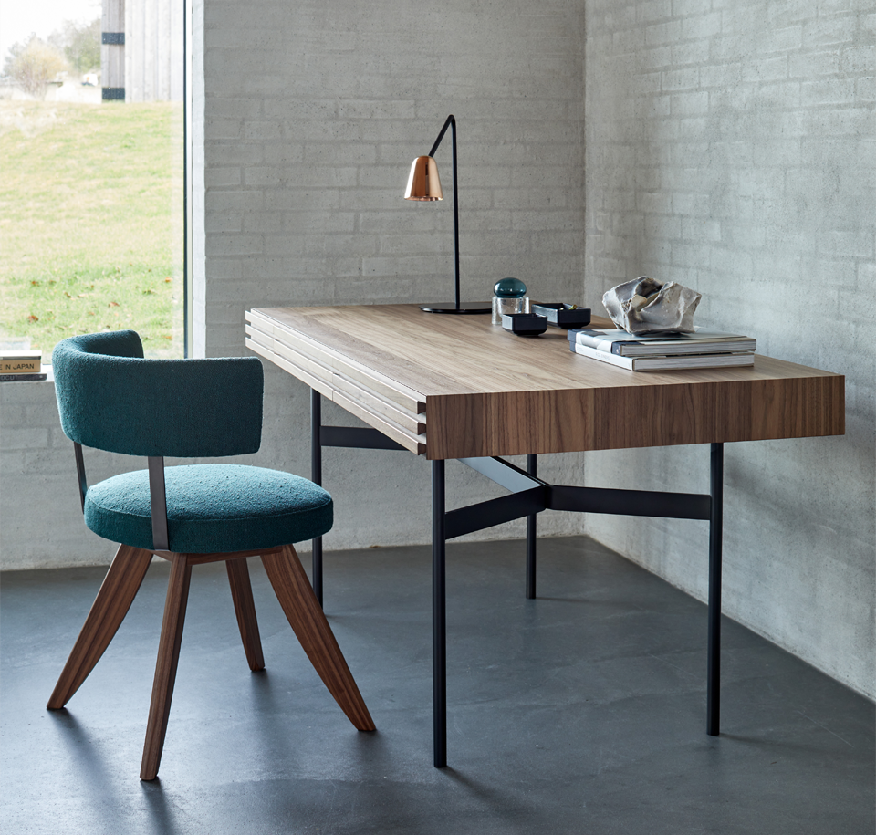 Sengfelder More - Sekretär Harri