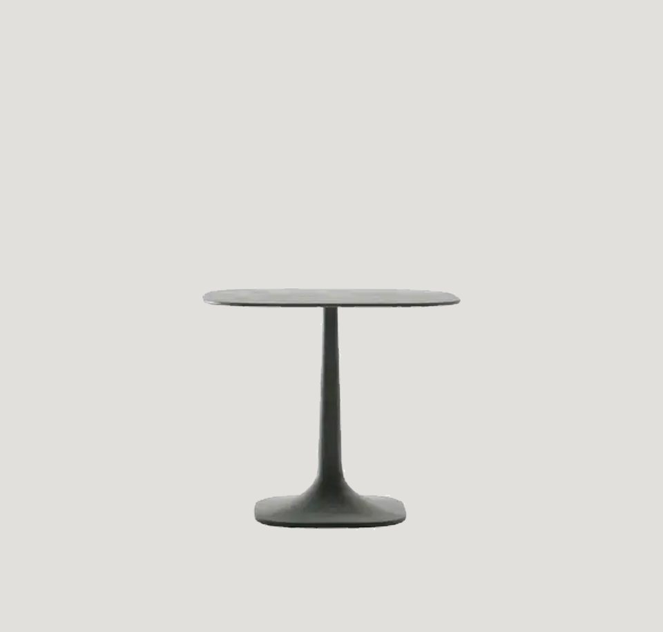 Sengfelder B&B italia - Outdoor-Tisch Pushpam