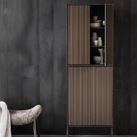 04.10.12_200x200_Vipp-675-Cabinet-System-Highboard.webp