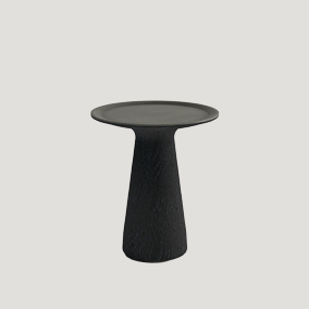 Sengfelder 12-Walter-Knoll-Foster-620-Table-Beistelltisch-Massivholz-Lederbezogene-Platte.webp
