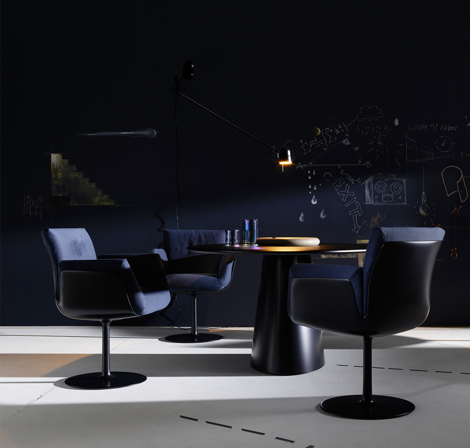 Sengfelder COR - Armlehnstuhl Alvo mit Draht-Drehgestell