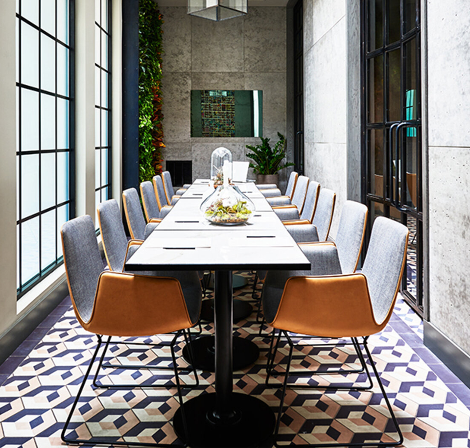 Sengfelder Freifrau - Stuhl Amelie Armchair High