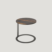 04.05.09_200x200_Living-Divani-Tethys-Beistelltisch.webp